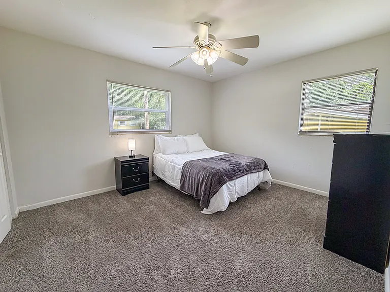 1617 Airport Dr — Photo 15