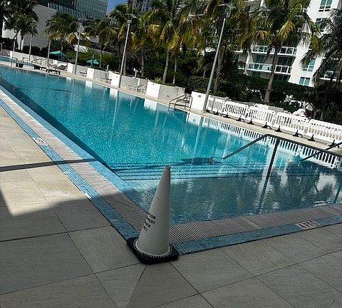 3rd image of 951 Brickell Ave Unit 1-4101
