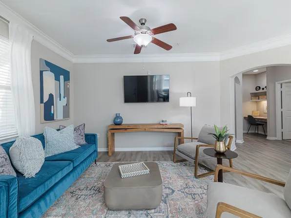 Villas at Huffmeister