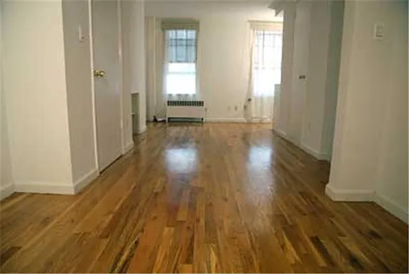 Rented by Buchbinder & Warren | media 10