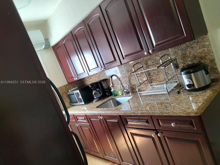 4015 Indian Creek Dr #302 — Photo 3
