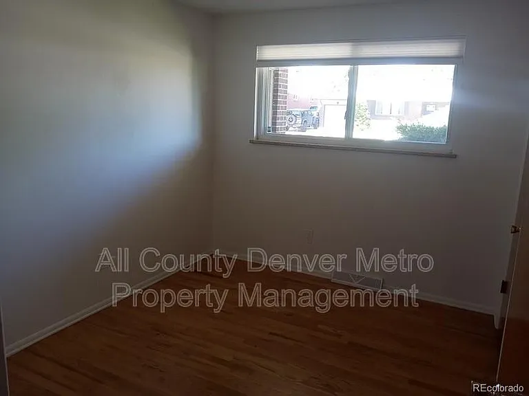 1610 S Allison St — Photo 6