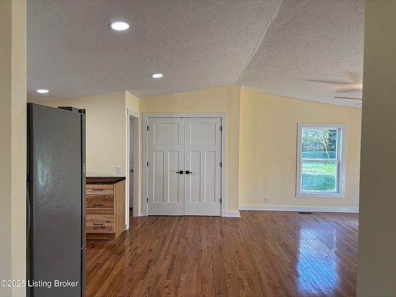 5th image of 91 Broughton Ln