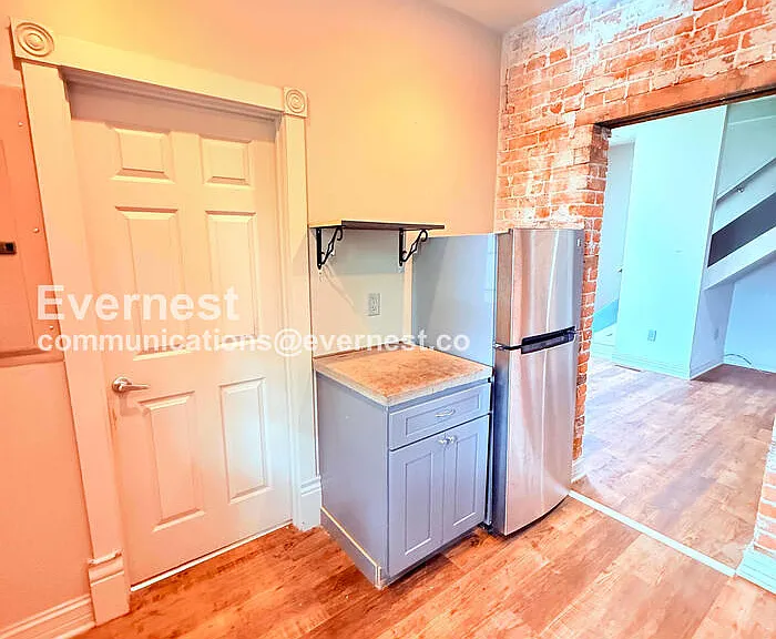 33 S Monroe Ave #4 — Photo 4