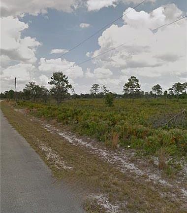 2nd image of 7521 Casilla St