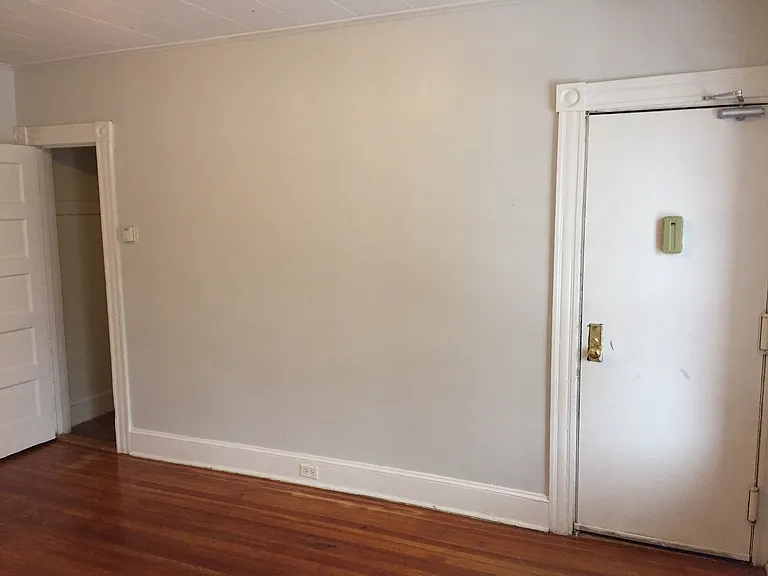 103 Gold St #1A — Photo 5