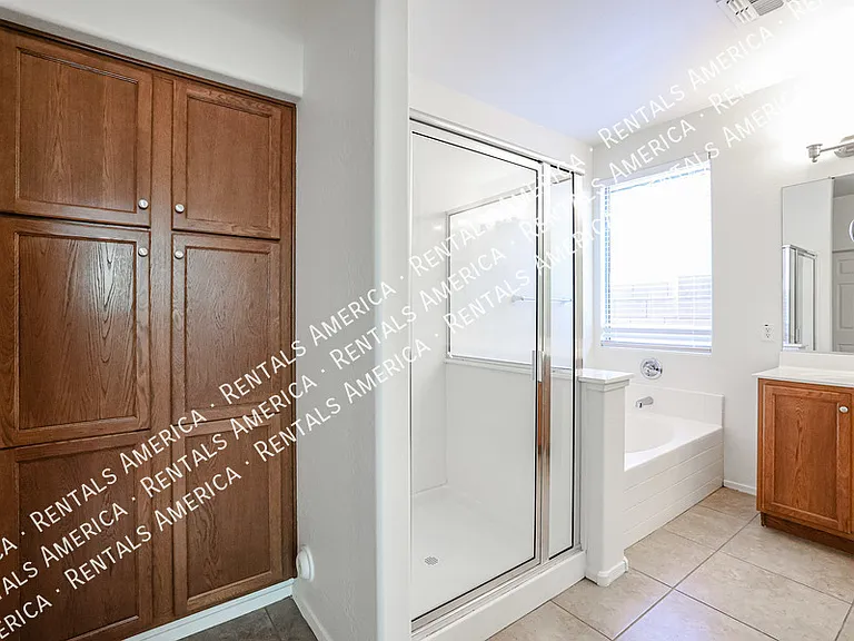6946 W Harwell Rd — Photo 34