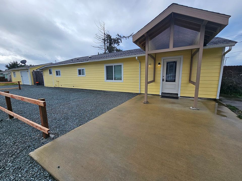 1st image of 633 Calaveras St