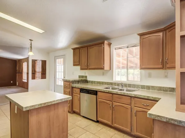 11826 W Anthony Dr, Tucson, AZ 85743
