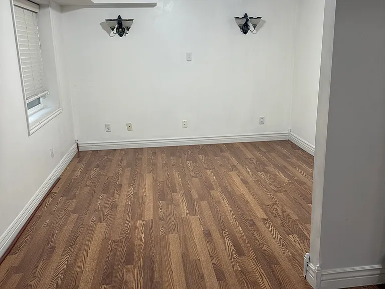 10832 S Fruitwood Ct — Photo 28