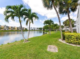 213 Wellington Cir #B-2130, West Palm Beach, FL 33417