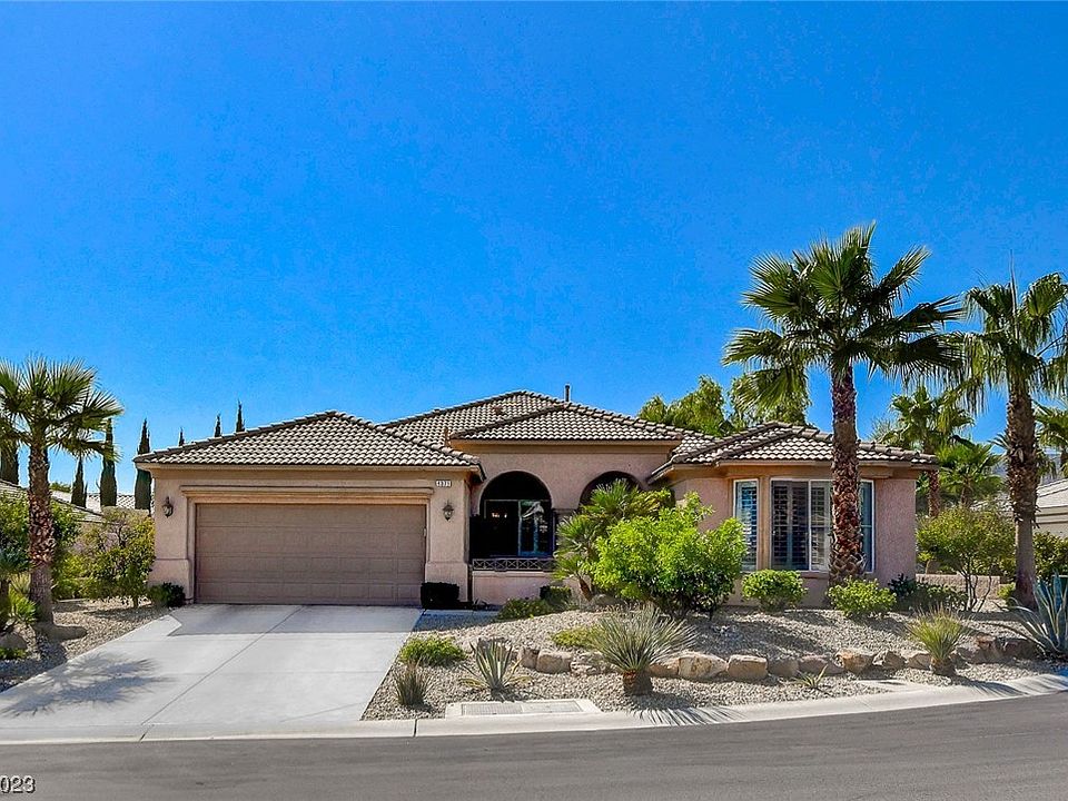 1st image of 4371 Largo Cantata St