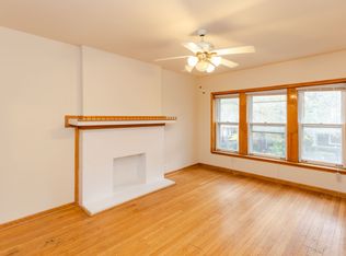 1021 Dempster St APT 2W, Evanston, IL 60201