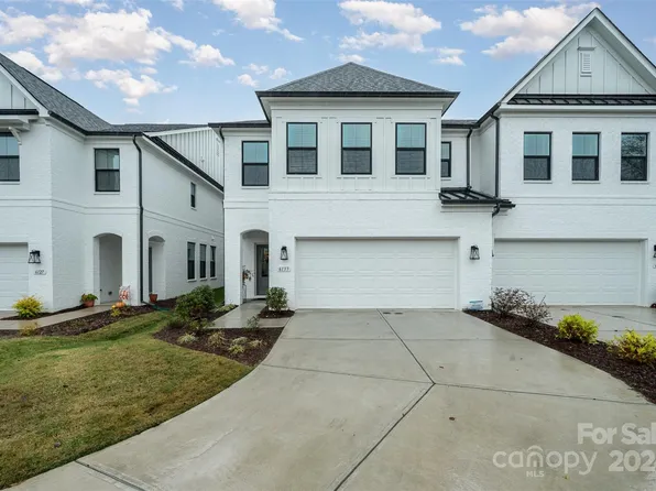 6133 Mariemont Cir, Charlotte, NC 28226