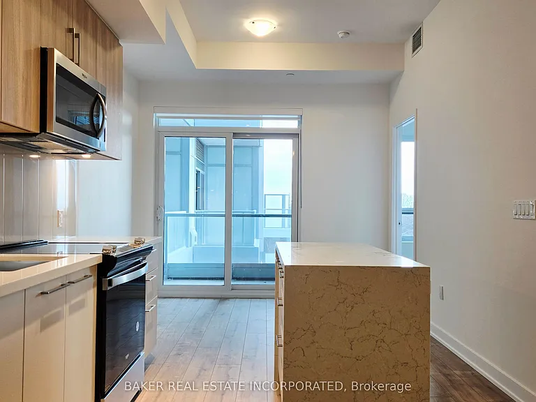 500 Plains Rd E #402 — Photo 9