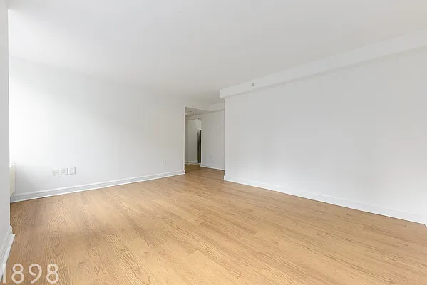 Rented by A&E Real Estate Management | media 2