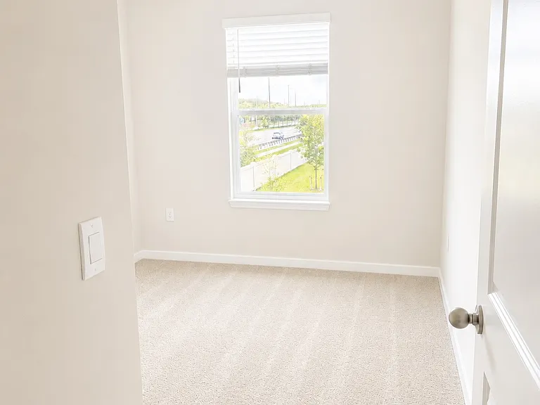 8201 Everly Preserve Dr — Photo 13