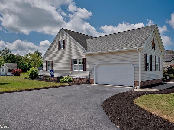 5th image of 26063 Chedrick Ct