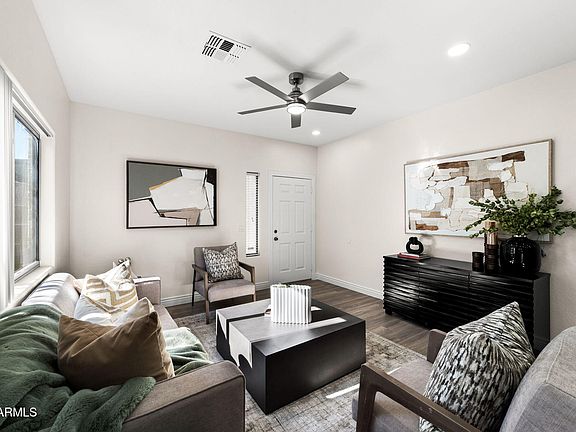 3rd image of 2723 E SCHILIRO Circle