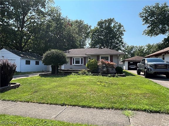 2nd image of 3442 Amherst Ave
