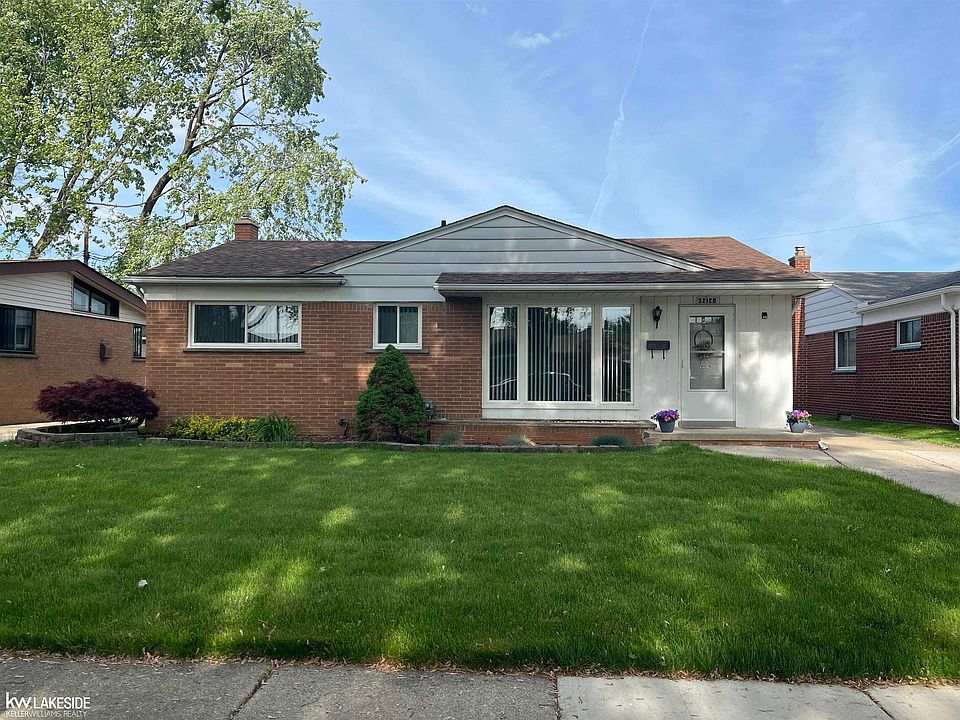 1st image of 32120 Heathwood St