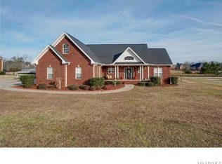 446 Pineview Rd, Clanton, AL 35045