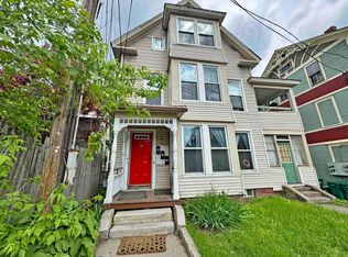 19 Canal Street, Brattleboro, VT 05301