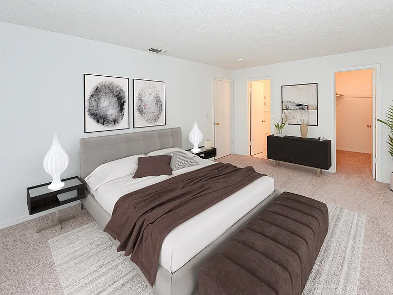 Reserve at Lake Pointe Apartments and Townhomes — Photo 5
