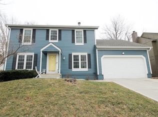 13703 S Sycamore Dr, Olathe, KS 66062
