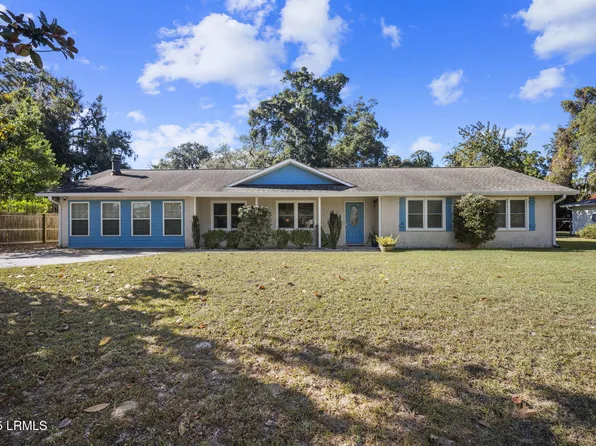 7002 Magnolia St, Beaufort, SC 29906
