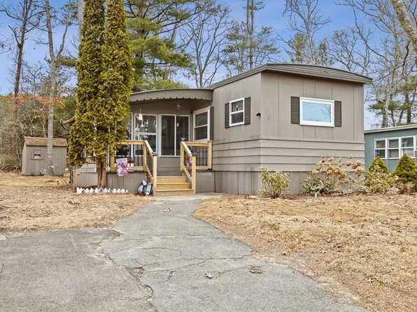 11 Timber Ln, Wareham, MA 02571