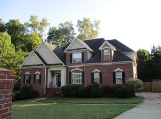 9441 Woodlawn Dr, Douglasville, GA