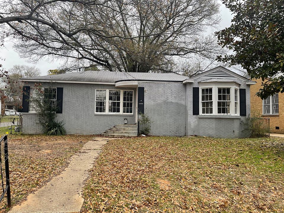 1st image of 3556 Judson St