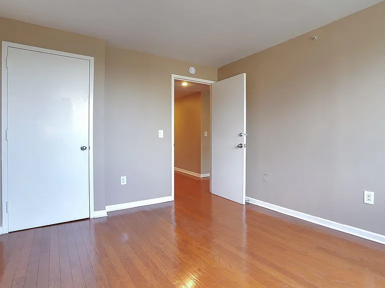 700 Grove St #4F — Photo 14