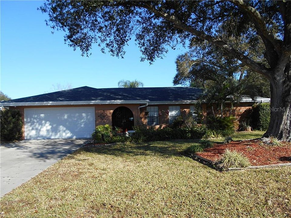 1st image of 66 SE Alachua Dr