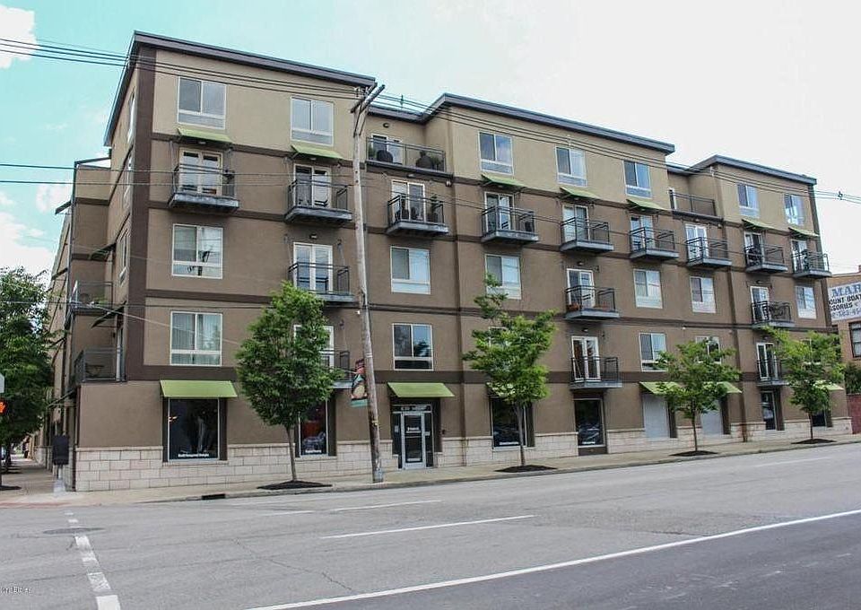 Outside of building, view from Main Street