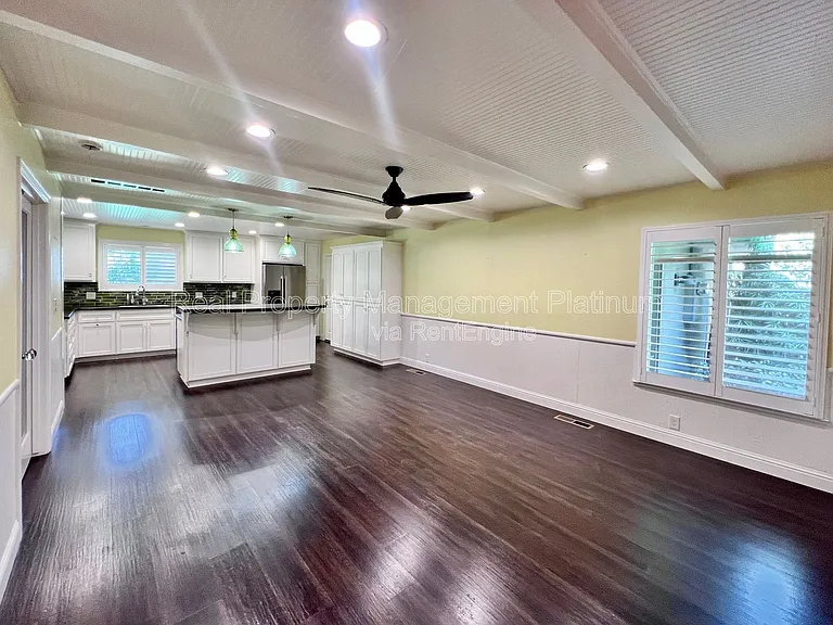 1111 W San Jose Ave — Photo 8
