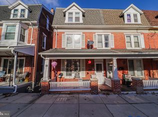 43 W Gay St, Red Lion, PA 17356