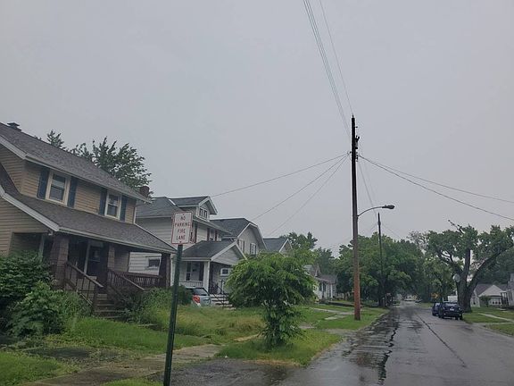 4th image of 270 Spencer St