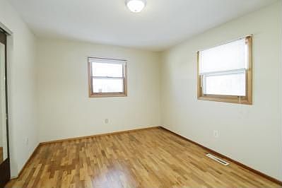 3rd image of 136 Flora Ln