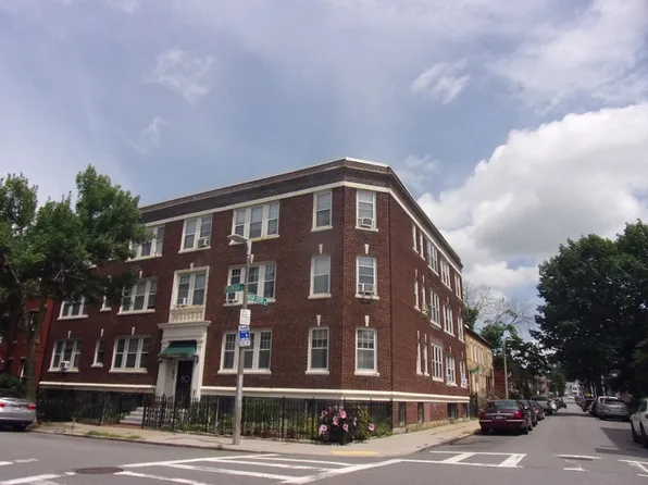 80 Florida St APT 11, Dorchester, MA 02124