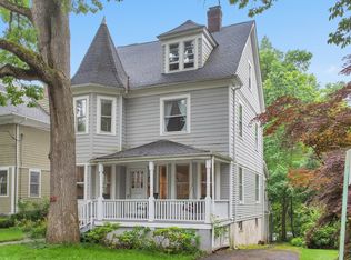 28 Shadyside Ave, Summit, NJ 07901