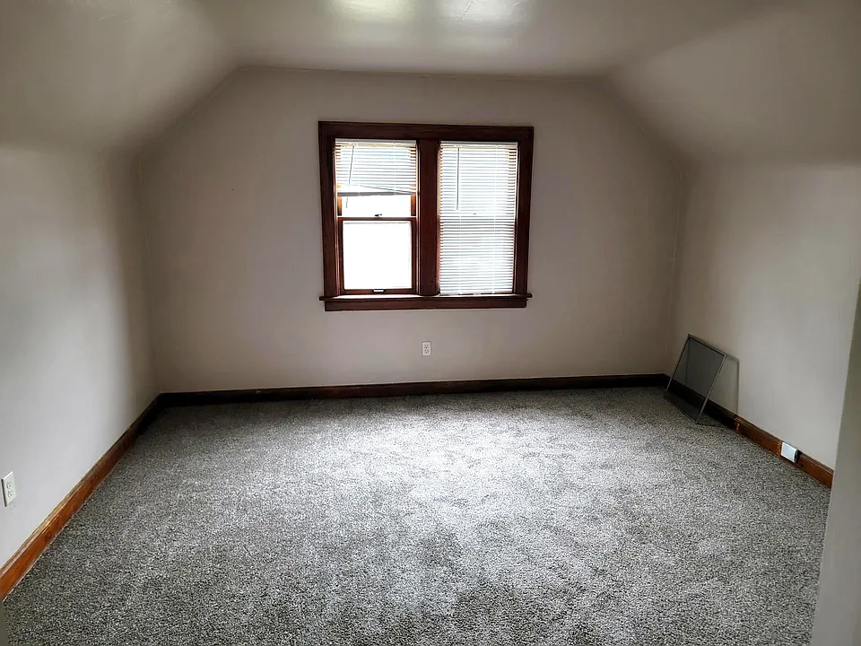 Living Rm
