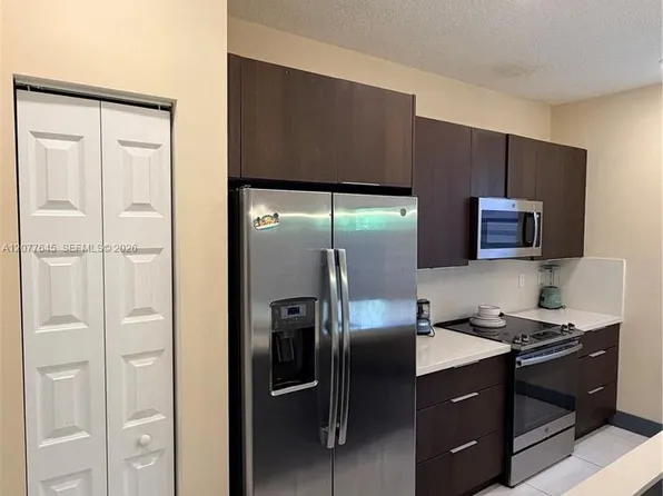 10455 NW 82nd St Unit 10, Doral, FL 33178