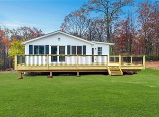 586 Oregon Trl, Shawangunk, NY 12566