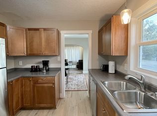 311 9th St NW #A, Rochester, MN 55901