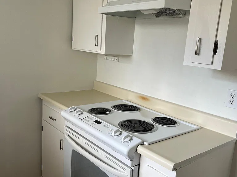 1567 Market St #1 — Photo 12