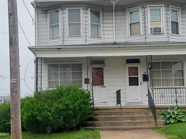 52 S 2nd St, Frackville, PA 17931