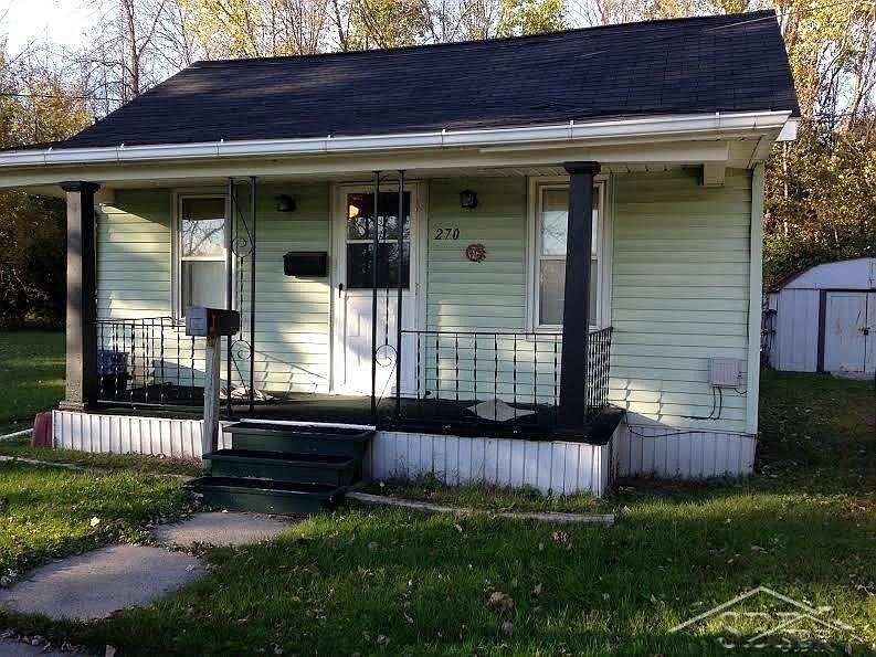 1st image of 270 W Oak St