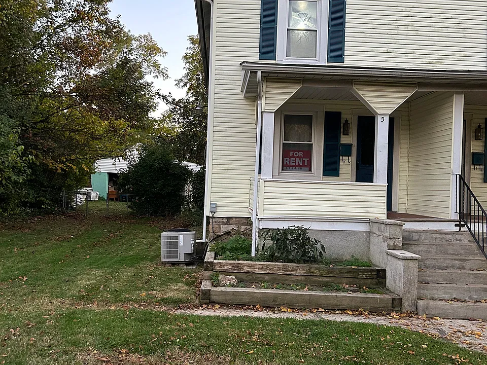 5 Northwood Dr